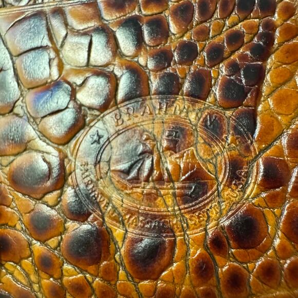 Brahmin Womens Brown Embossed Croc Leather Wallet Pre Owned - Picture 5 of 5